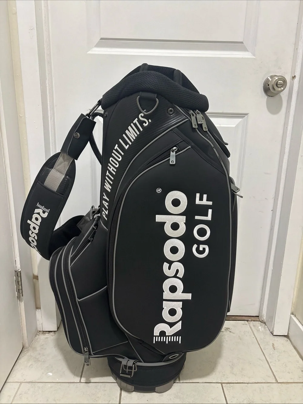 Men’s Black Stand Bag - Play Without Limits
